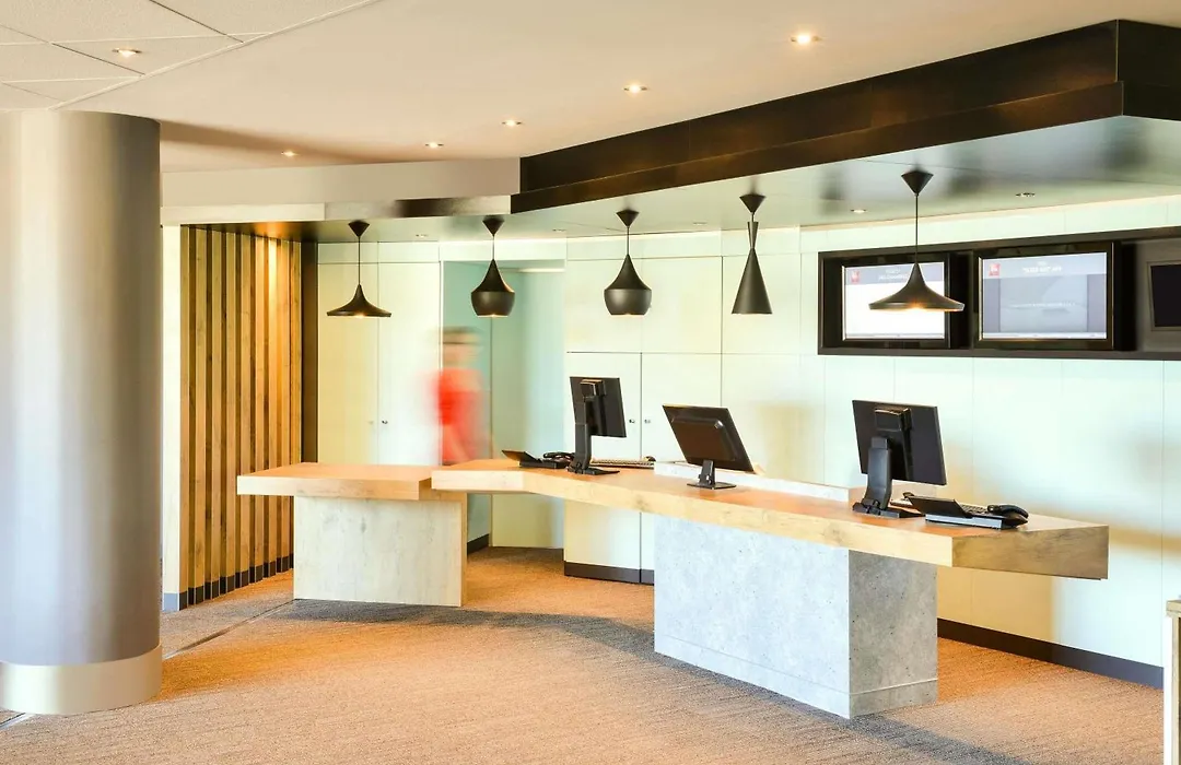 Ibis Avignon Centre Gare-1