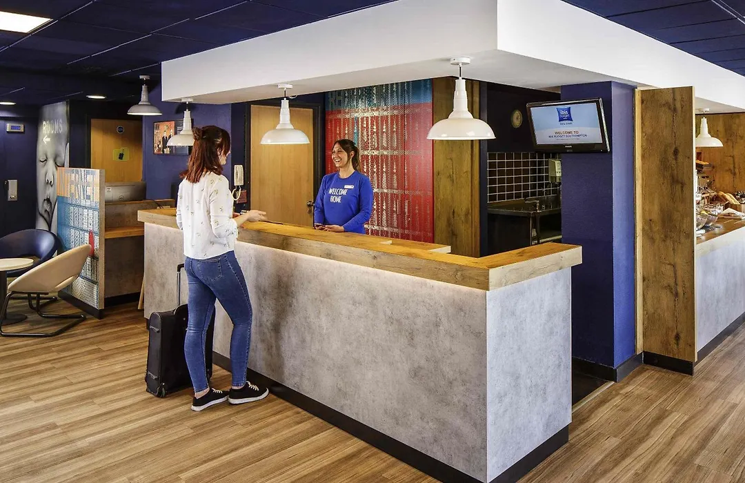 Ibis Budget Southampton Centre-1