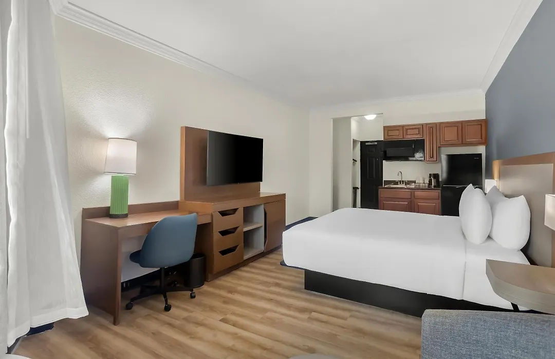 Hyatt Select Galveston Beachfront-1