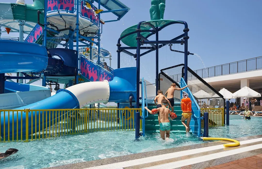 Vikingen Infinity Resort & Spa-1