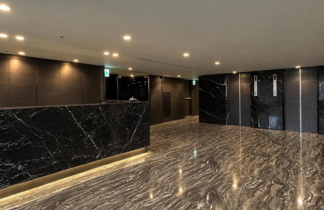 V-One Vogue Hotel-1