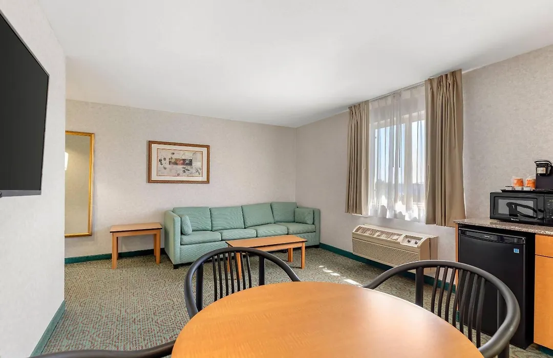 Quality Inn & Suites Denver International Airport-1