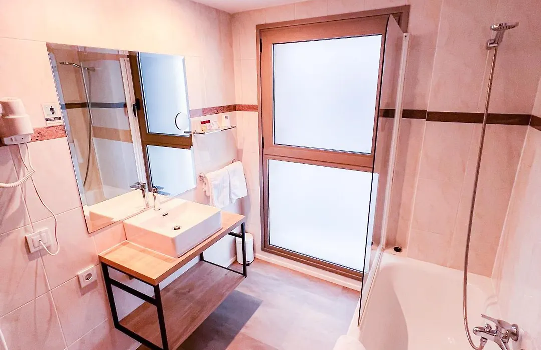 Hotel Cubil-1