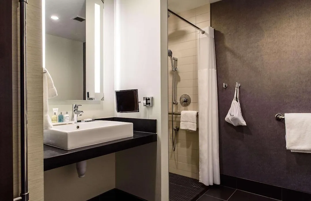 Radisson Blu Mall Of America-1