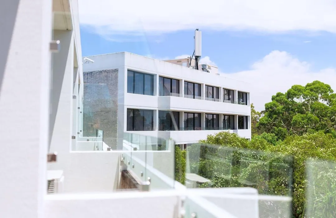 Holiday Inn Warwick Farm By Ihg-1