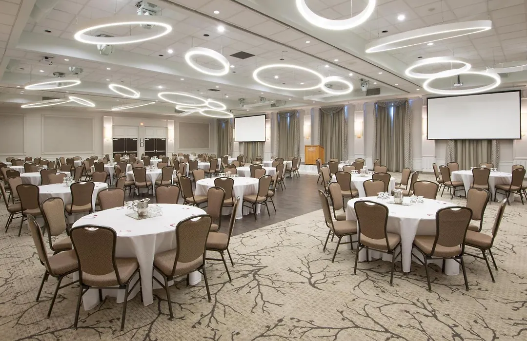 Crowne Plaza Kitchener-Waterloo By Ihg-1