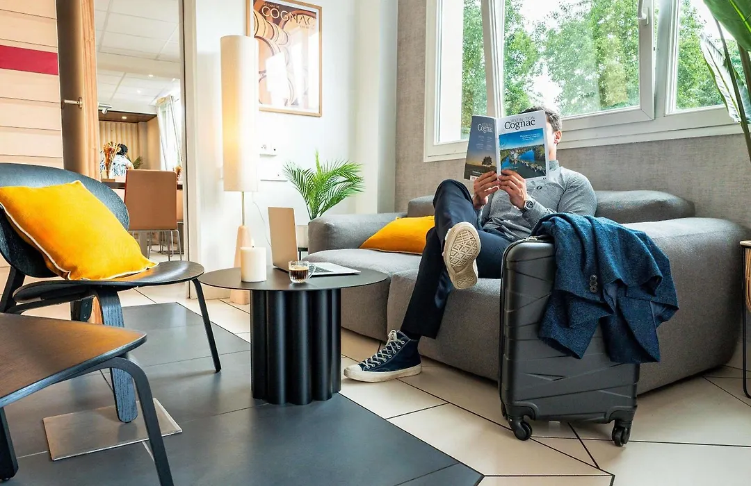 Hotel Ibis Cognac Centre-1