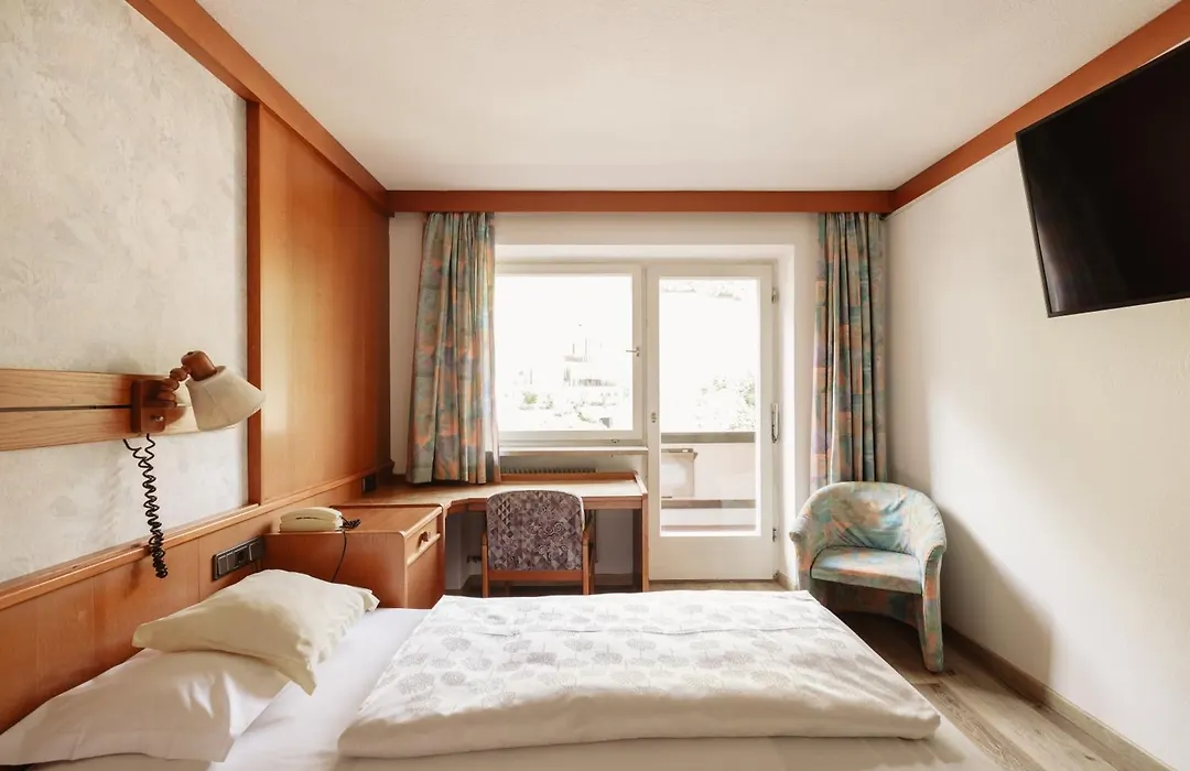 Hotel Rodes-1