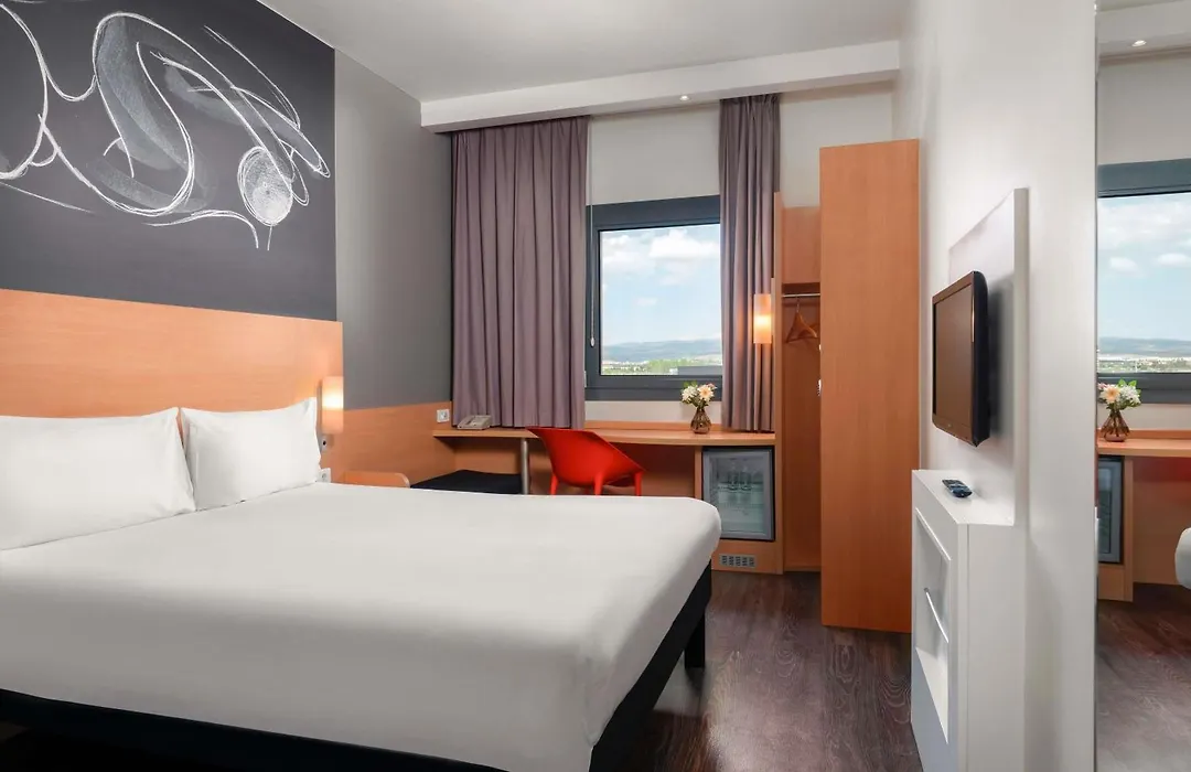 Ibis Ankara Airport Hotel-1