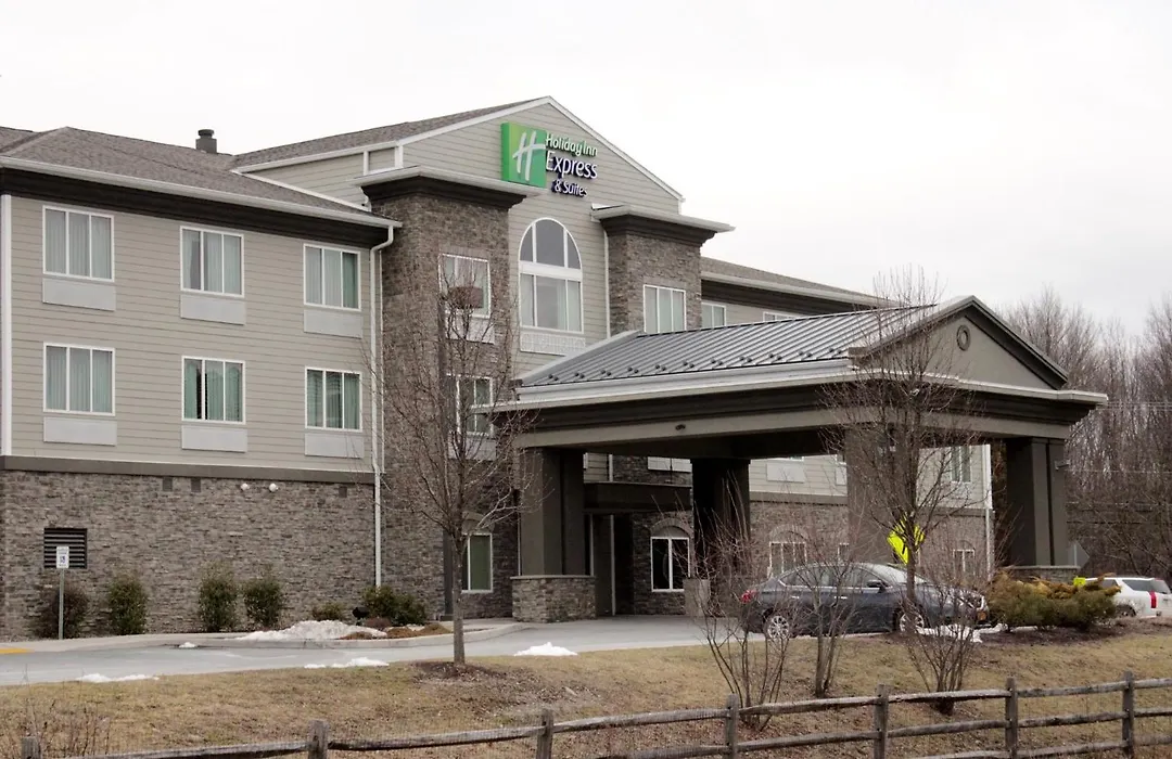 Holiday Inn Express And Suites Montgomery By Ihg-1