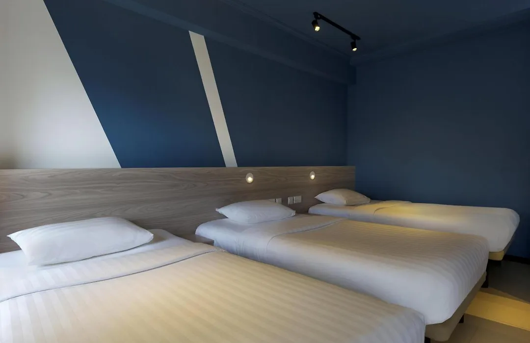 Ibis Budget Phnom Penh Riverside-1