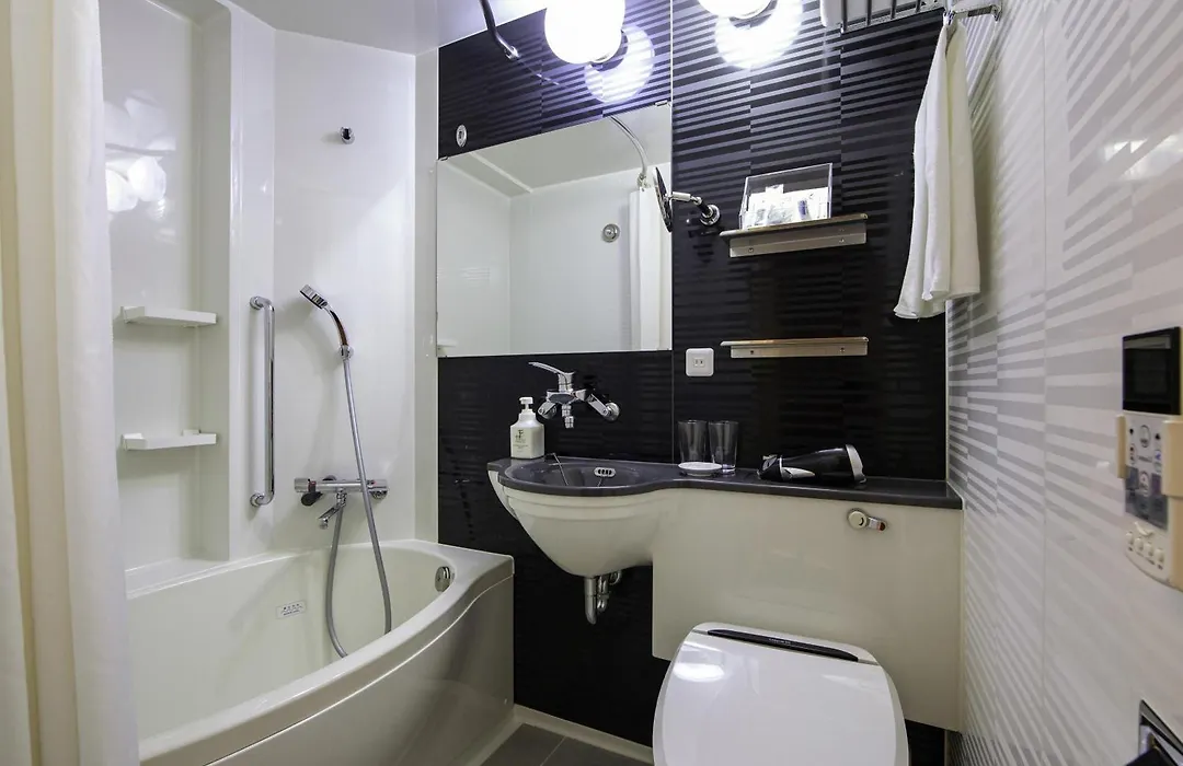 Ibis Styles Tokyo Ginza-1