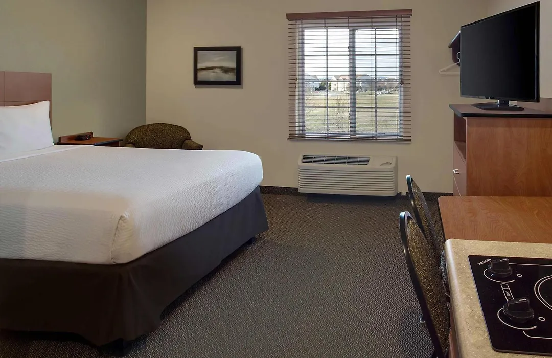 Woodspring Suites Frederick I-70-1