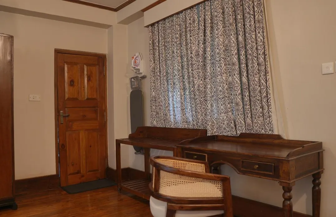 The Heritage Club - Tripura Castle Hotel And Spa-1