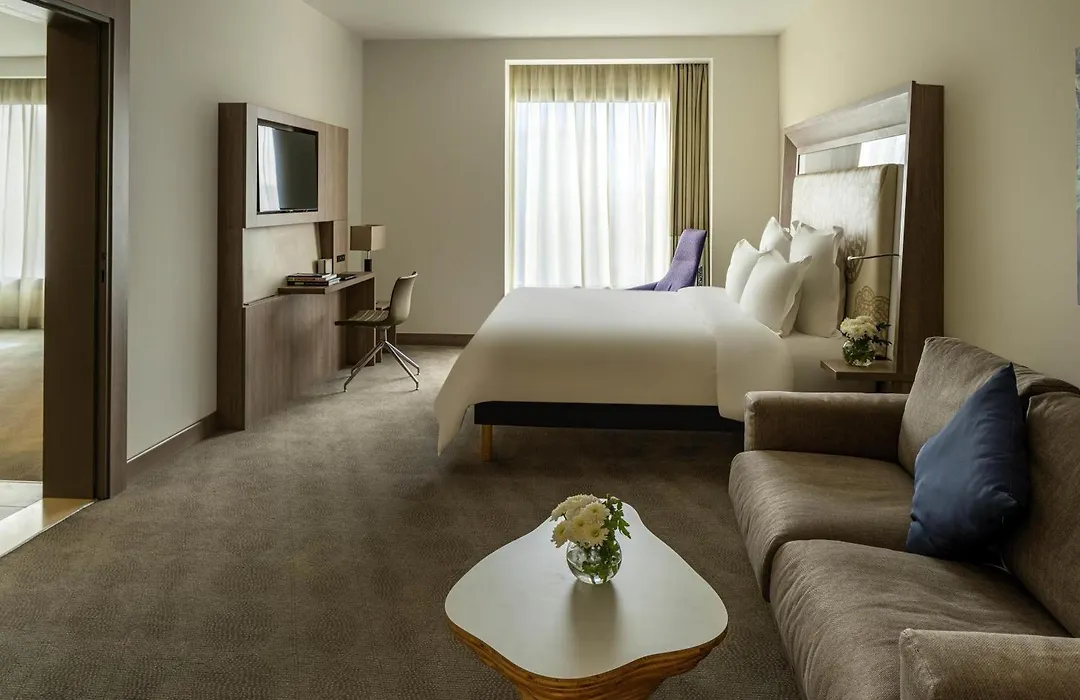 Novotel Jeddah Tahlia-1