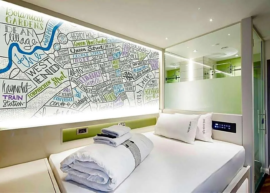 Hub By Premier Inn London West Brompton-1