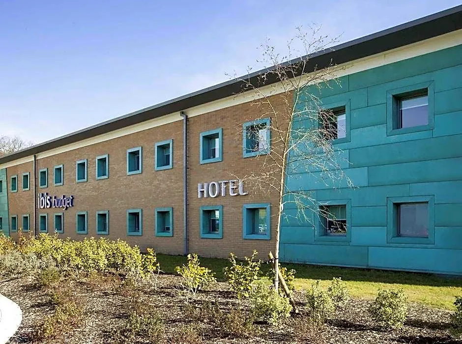 Ibis Budget Beaconsfield-1