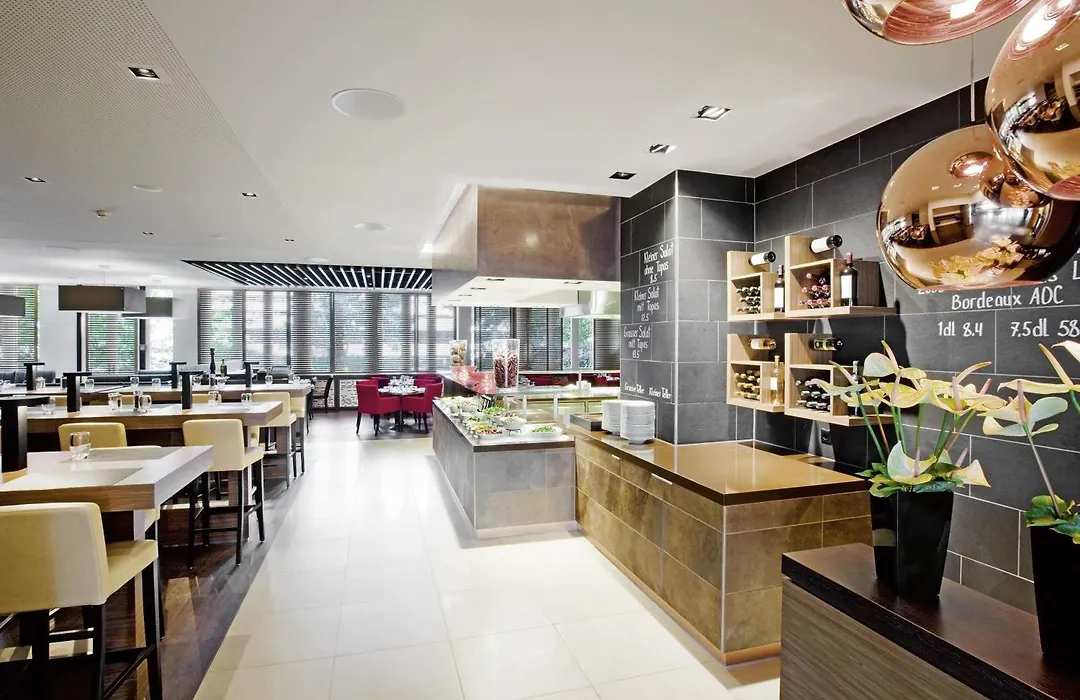 Moevenpick Hotel Zurich Airport-1