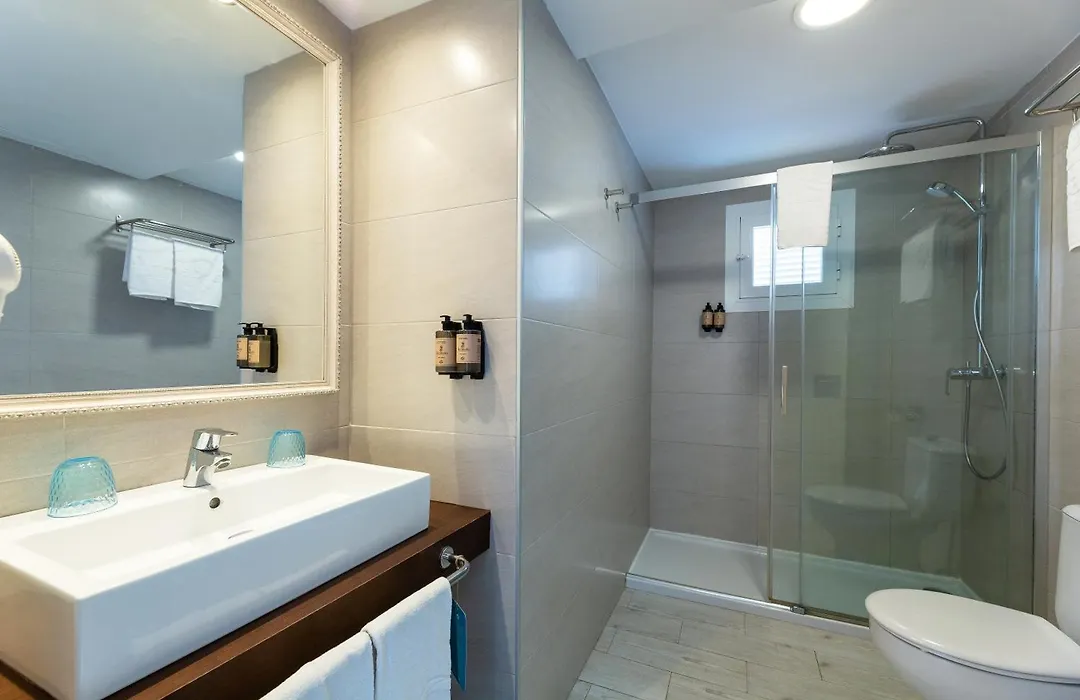 Alcudia Garden Aparthotel-1