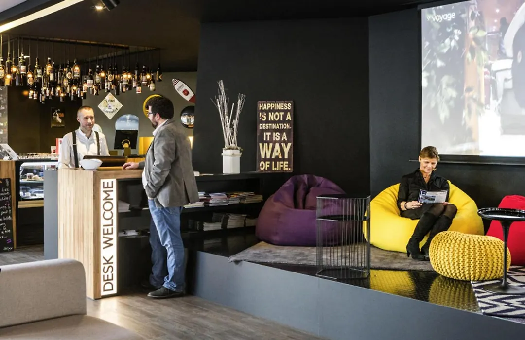 Novotel Lille Centre Gares-1