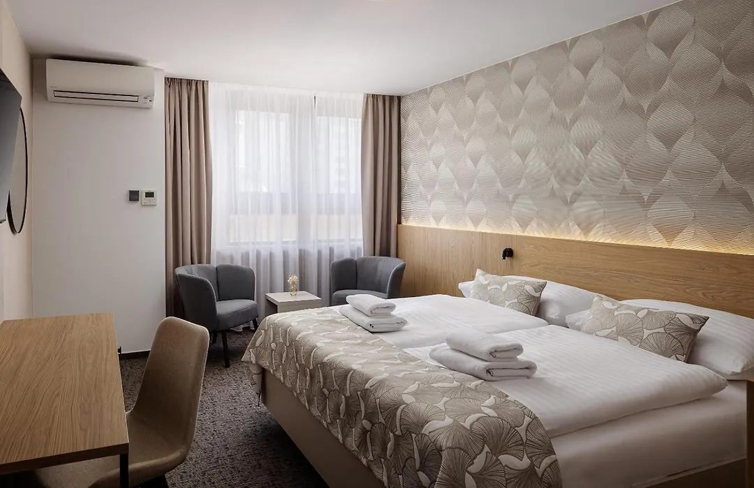 Congress & Wellness Hotel Olsanka-1