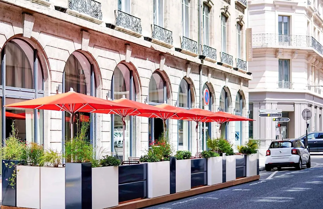 Mercure Lyon Centre Plaza Republique-1