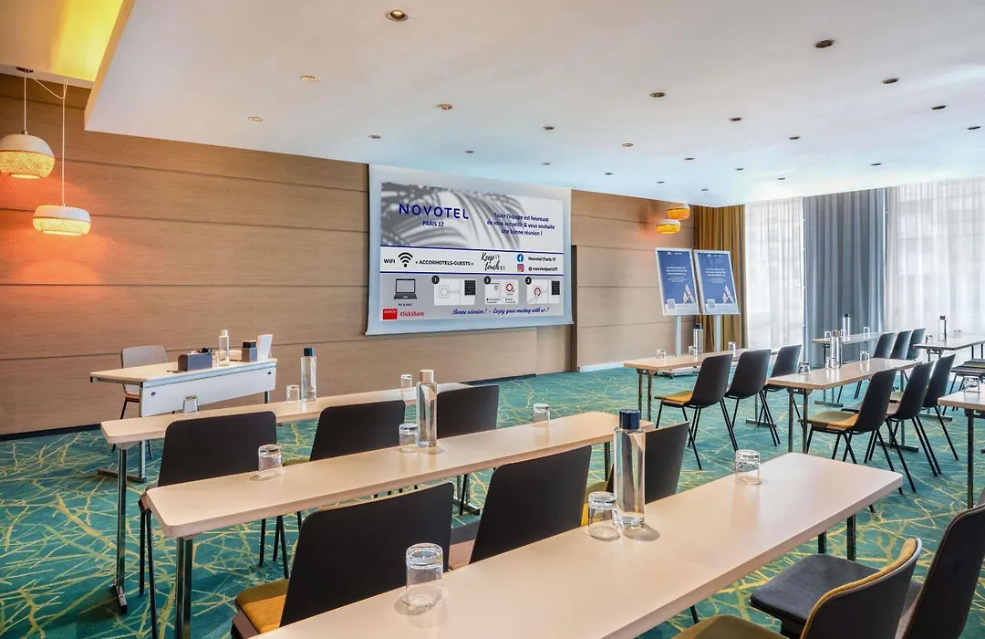 Novotel Paris 17-1