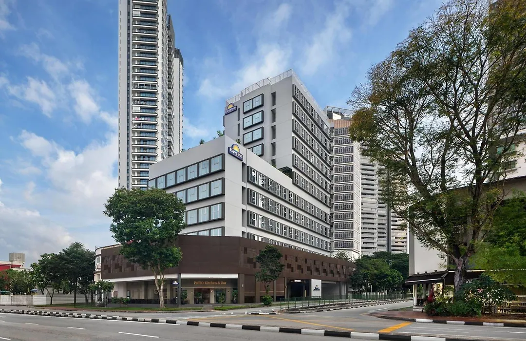 Newly Renovated - Days Inn By Wyndham Singapore Novena-1