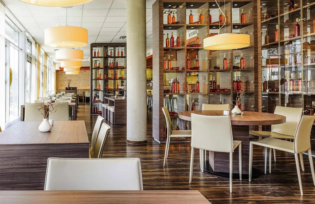 Ibis Hotel Friedrichshafen Airport Messe-1