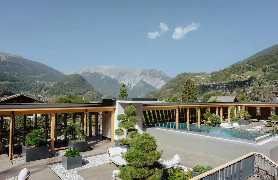 Aktiv & Spa Hotel Alpenrose-1
