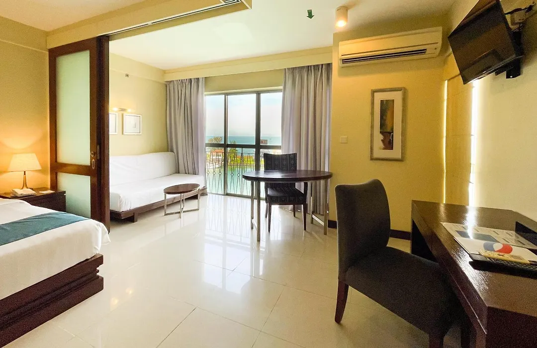 Avillion Admiral Cove-1