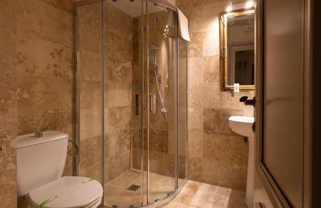 Hotel Eden-1