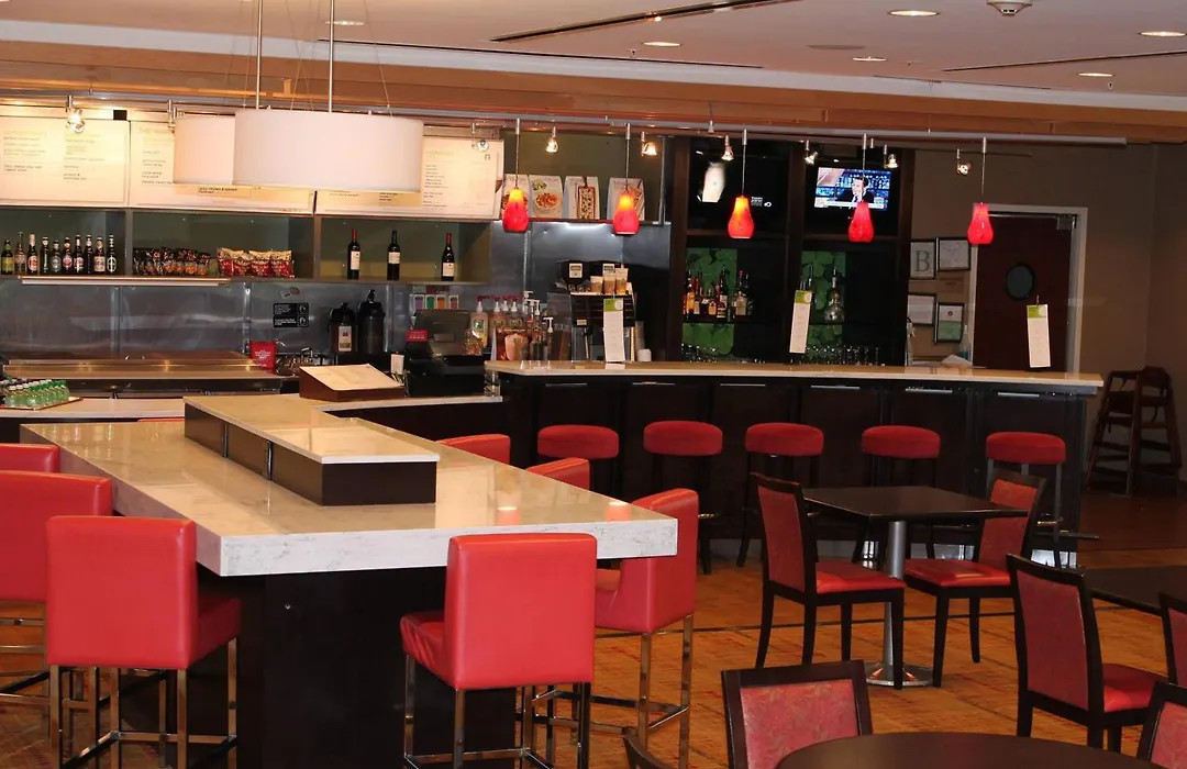 Courtyard By Marriott Vicksburg-1