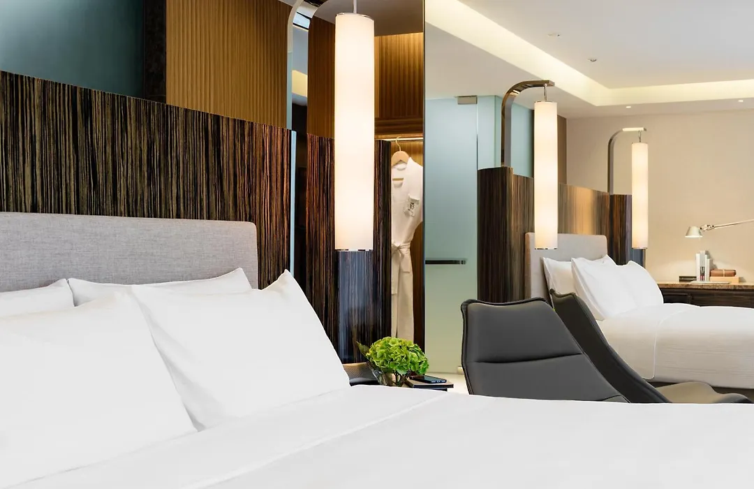 Hotel Icon-1