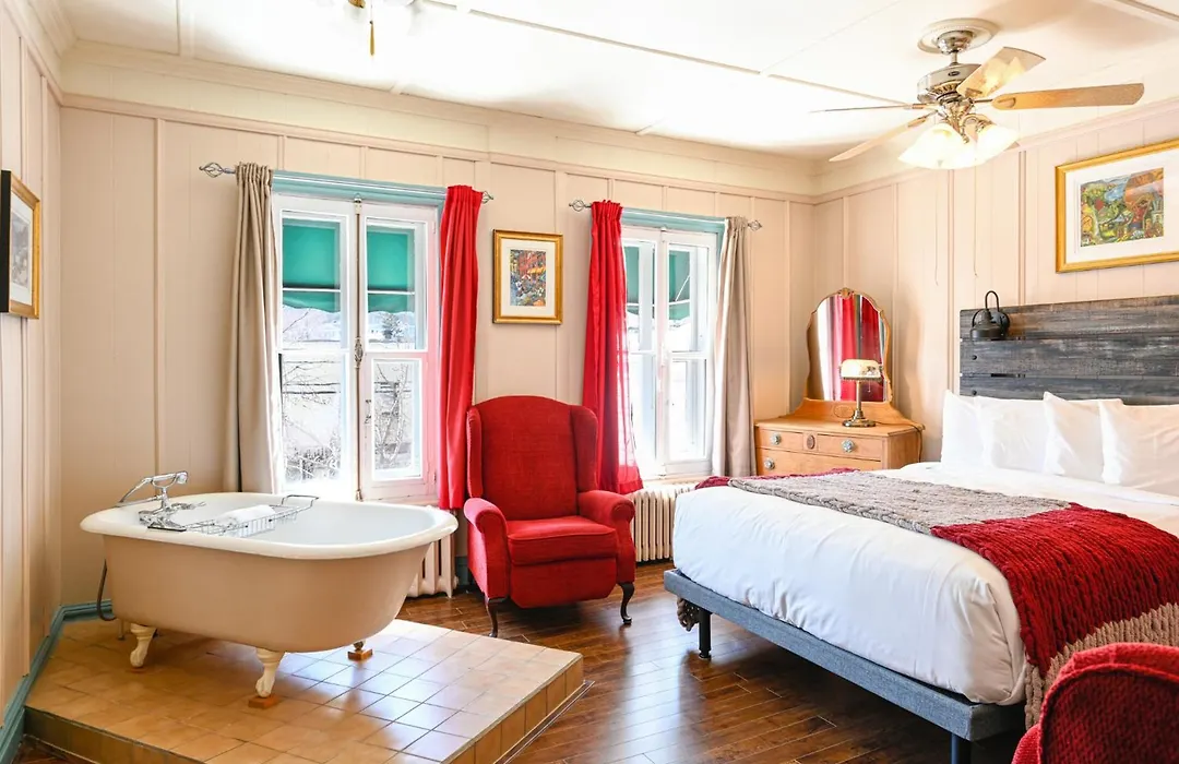 Hôtel-Auberge la Grande Maison et Spa-1