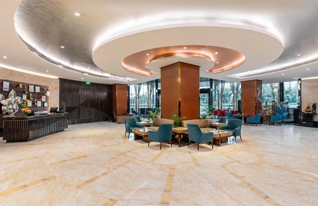Radisson Blu Kaushambi Delhi Ncr-1