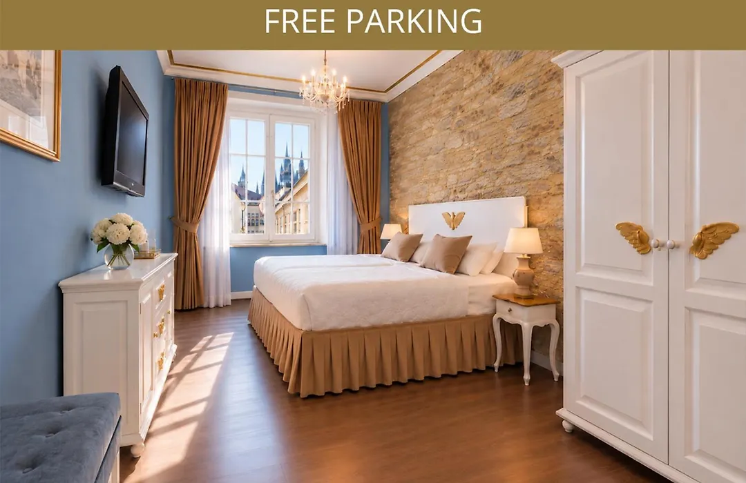 Caroline Old Town Square Hotel-1