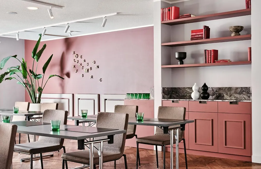 Crowne Plaza Vienna By Ihg-1