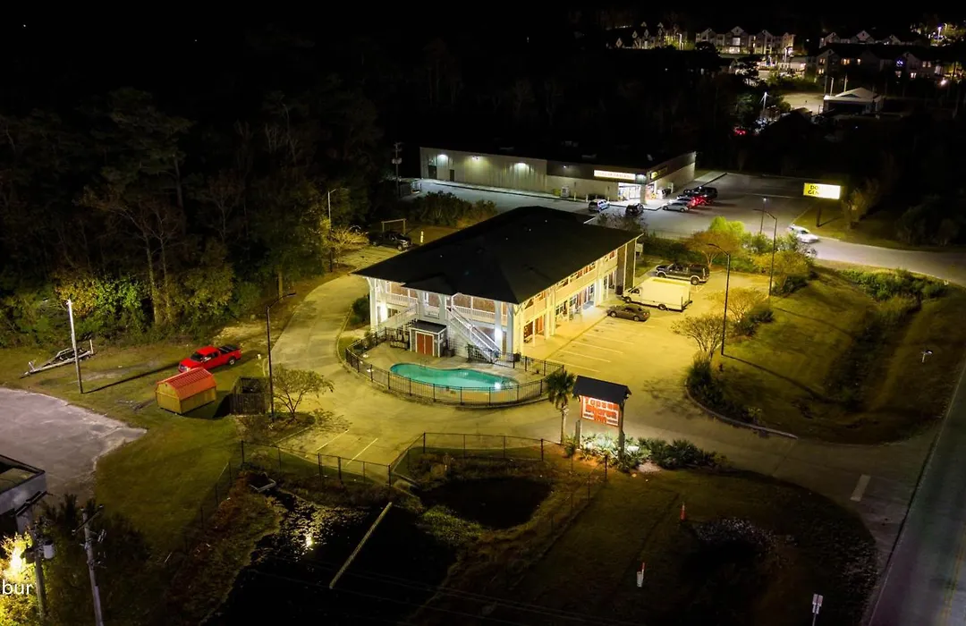 Topsail Shores Inn-1