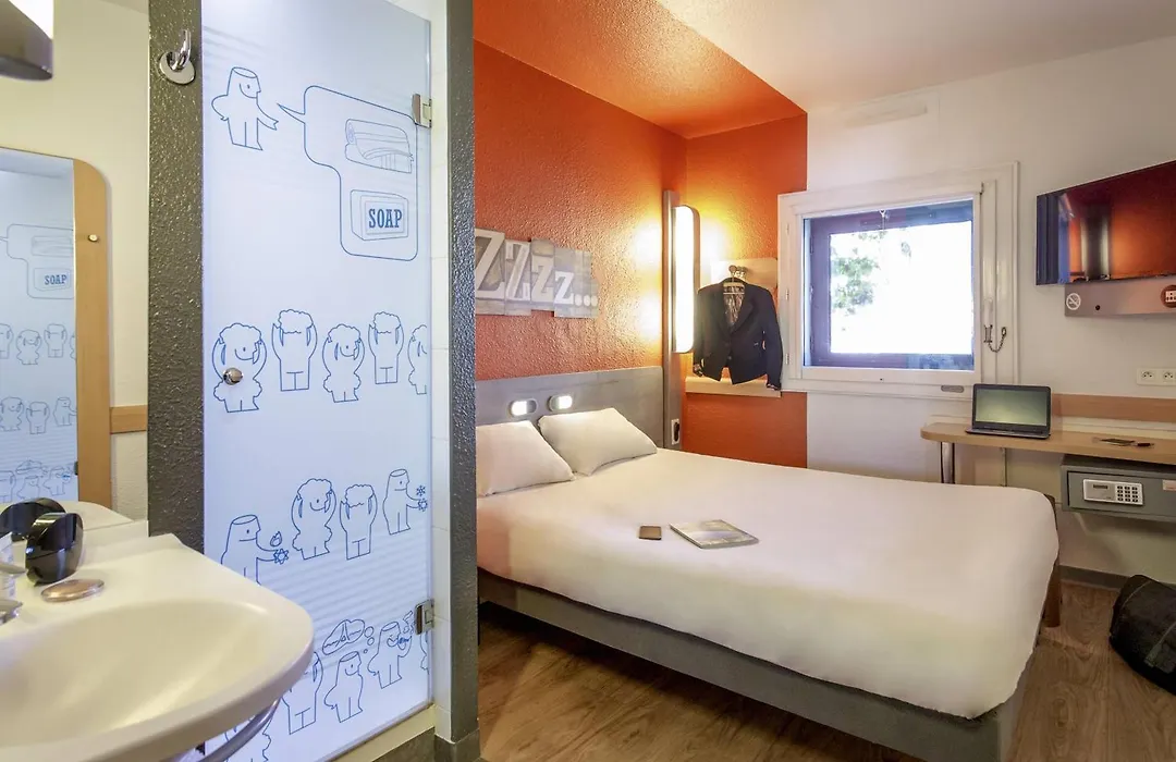 Ibis Budget Marseille Timone-1
