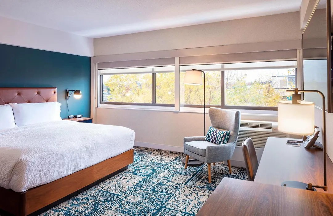 Four Points By Sheraton Norwood Conference Center-1