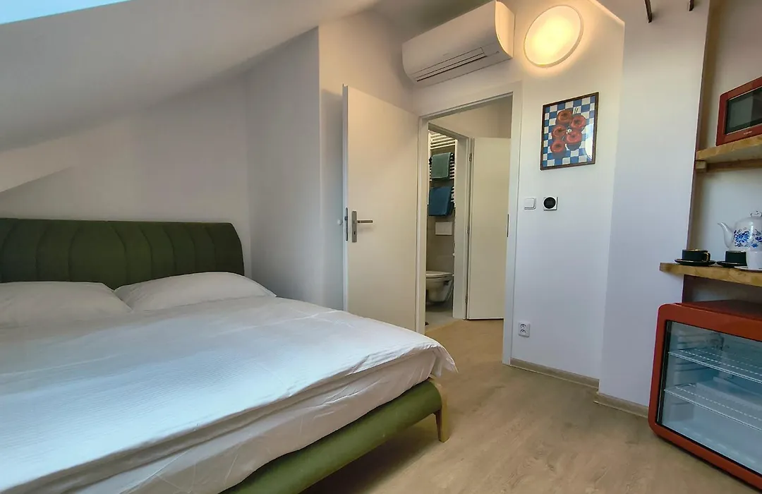Chill Apartments-1