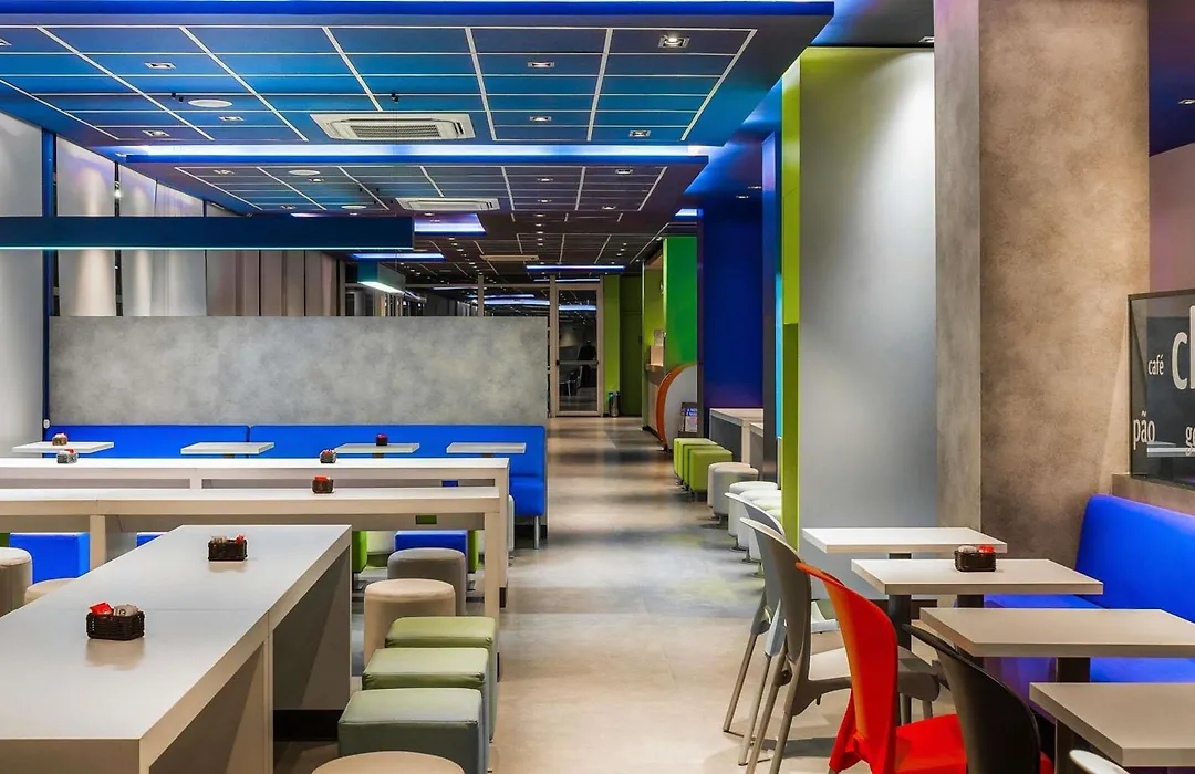 Ibis Budget Porto Alegre - Super Economico-1
