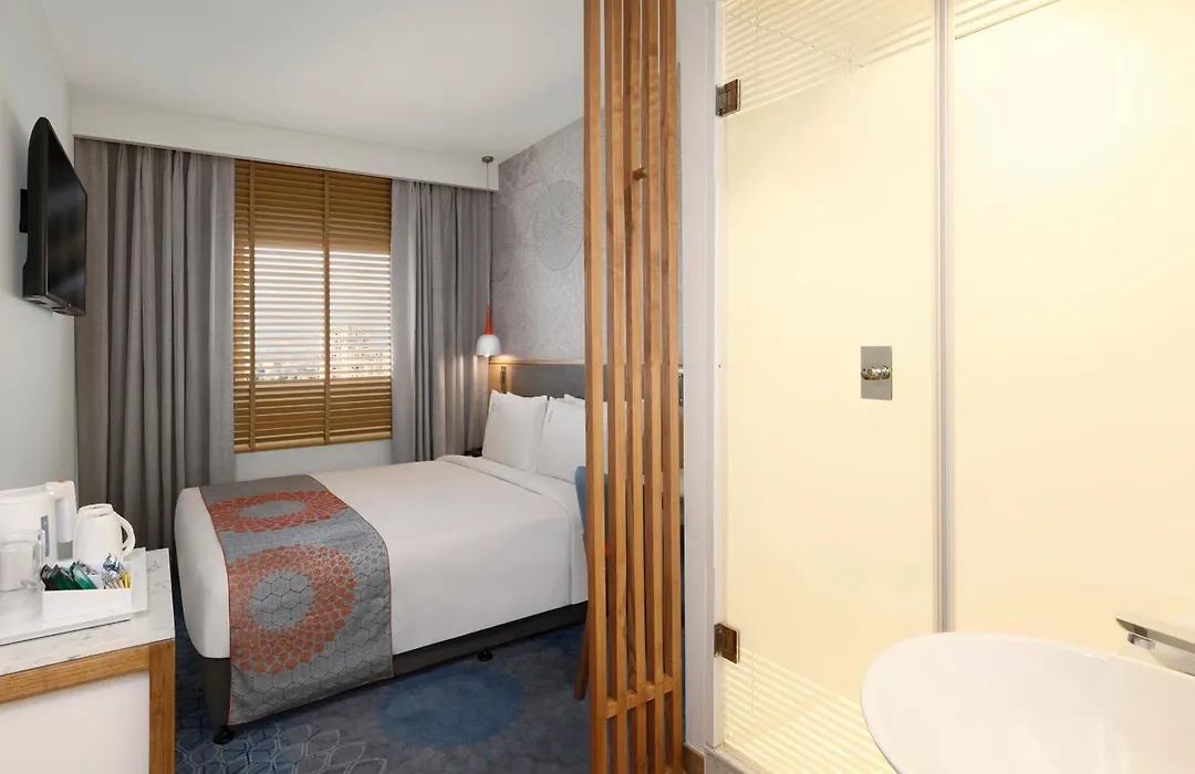 Holiday Inn Express Hyderabad Banjara Hills By Ihg-1