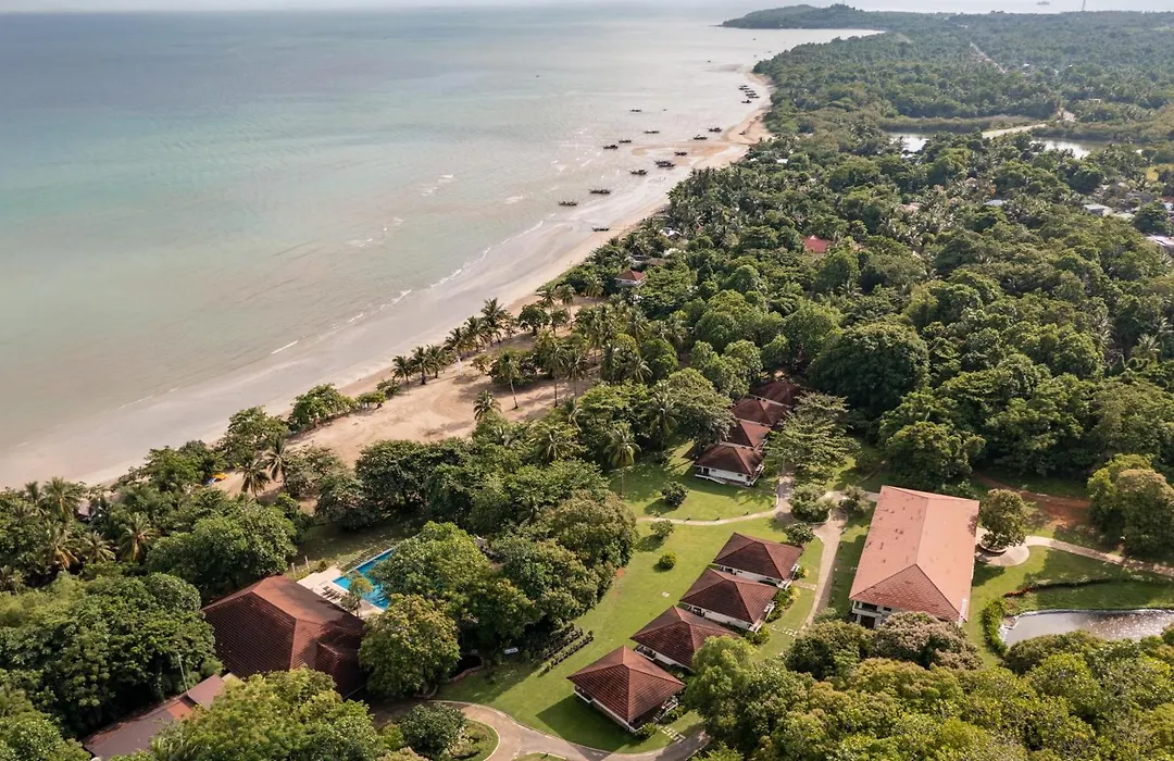 Solina Beach & Nature Resort-1