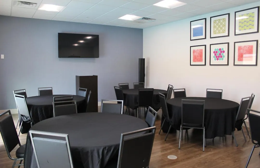 Holiday Inn Express & Suites - San Marcos South By Ihg-1