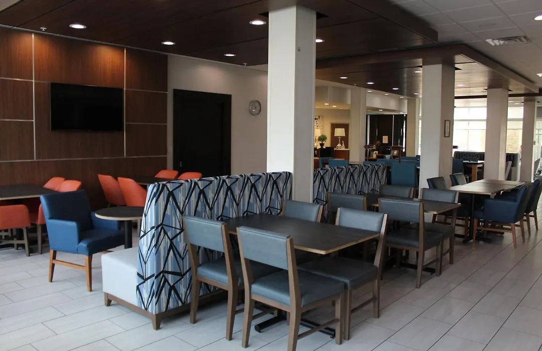 Holiday Inn Express & Suites - San Marcos South By Ihg-1