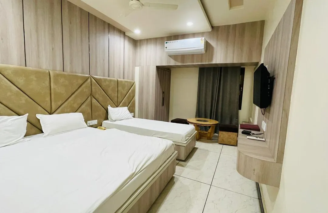 Hotel Jai Palace-1