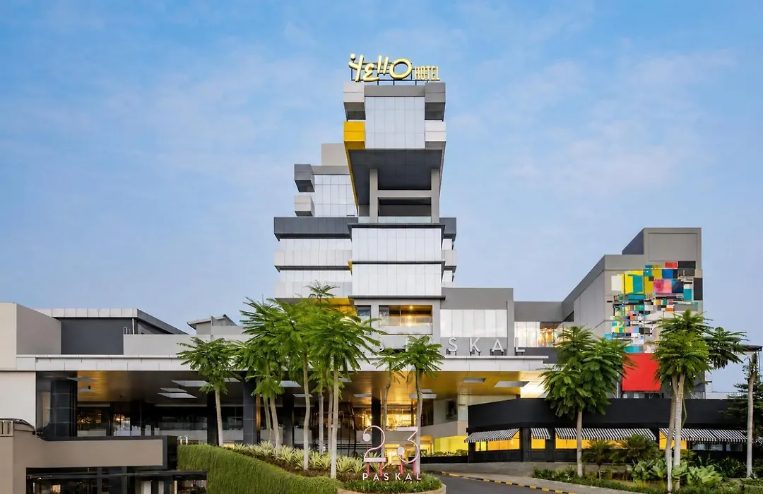 Yello Hotel Paskal Bandung-1