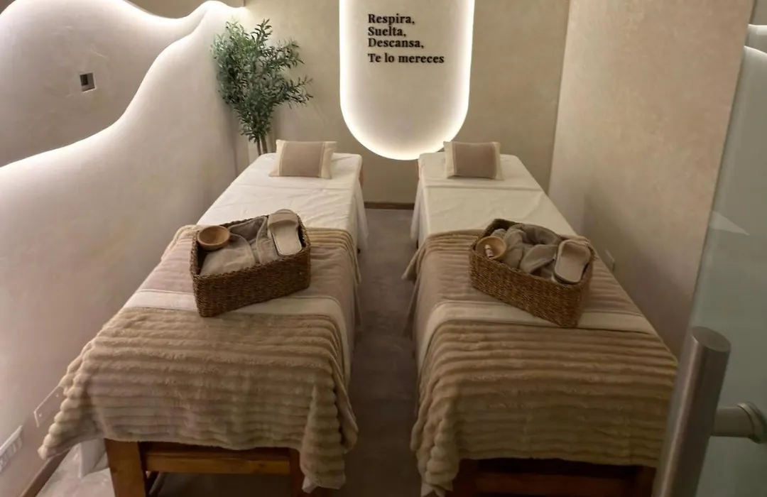 Hotel Capital Bellet-1